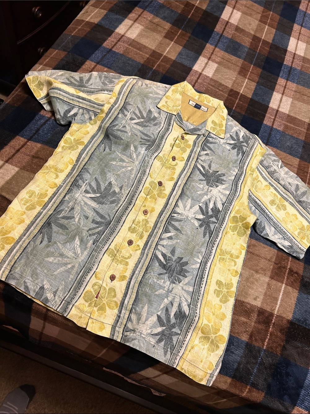 Tommy Bahama Yellow & Gray Floral Stripe Short-Sleeve Button Shirt